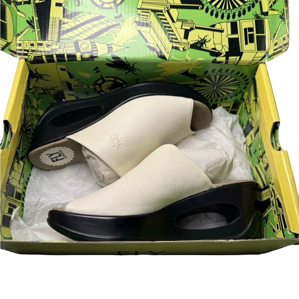 Fly London HIMA868FLY Off-White Leather Wedge Sandals Size 37